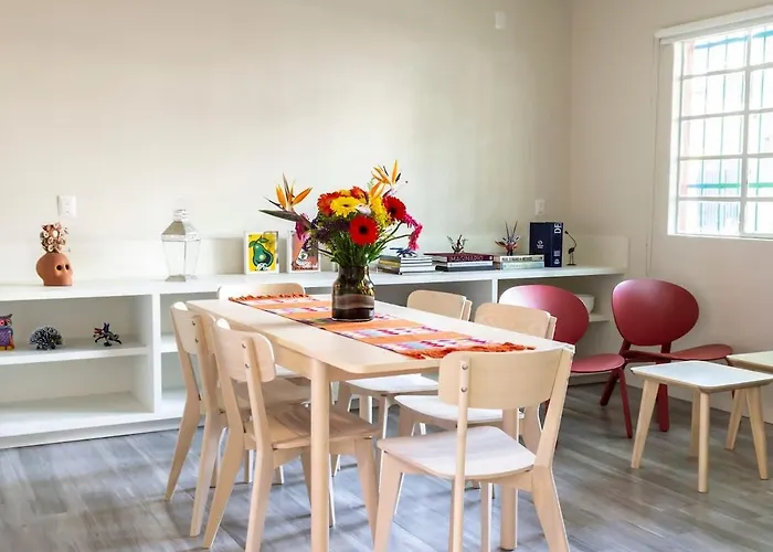 Dazzling House In The Heart Of Coyoacan/12 Guests Сasa de vacaciones *